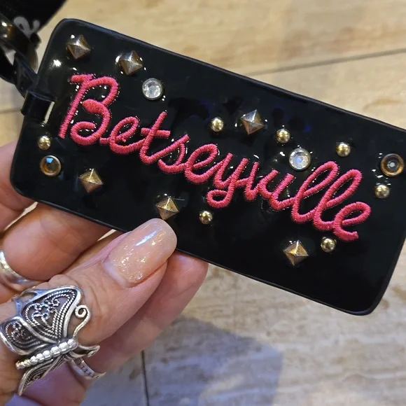 Betsey Johnson Betseyville Unique Clear Vinyl Tote with Removable Drawstring Bag - Picture 3 of 16